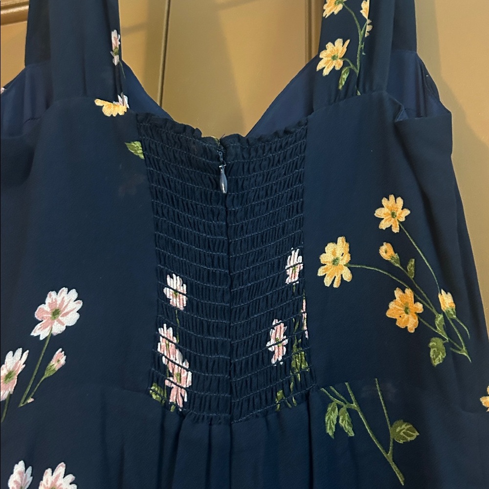 Reformation Fulton Dress Princess Margaret Floral Midi 2 - Picture 7 of 10